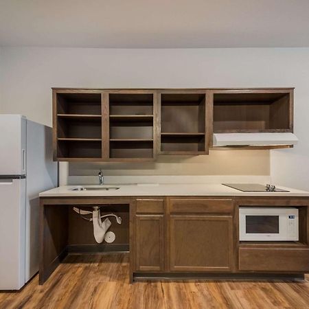 Woodspring Suites Wesley Chapel-Tampa Екстериор снимка