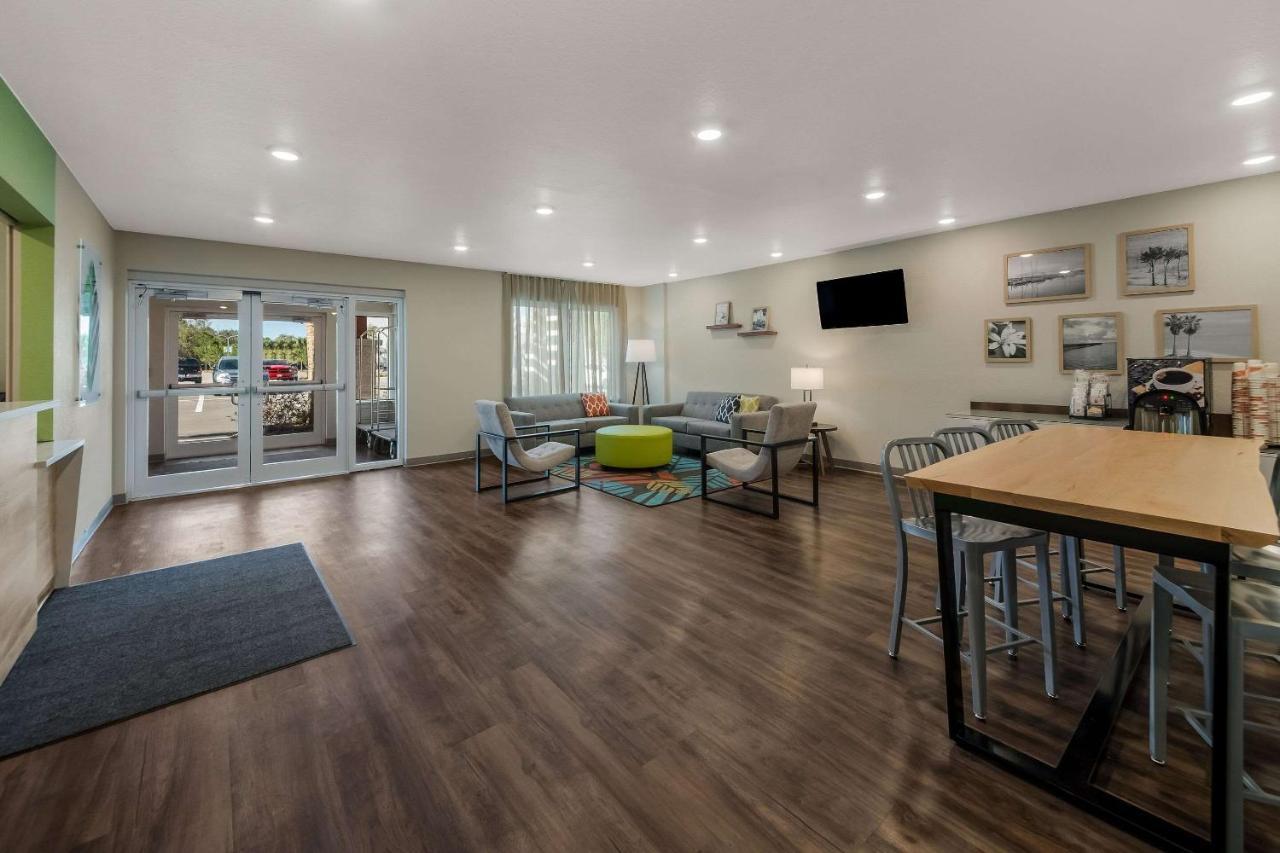 Woodspring Suites Wesley Chapel-Tampa Екстериор снимка