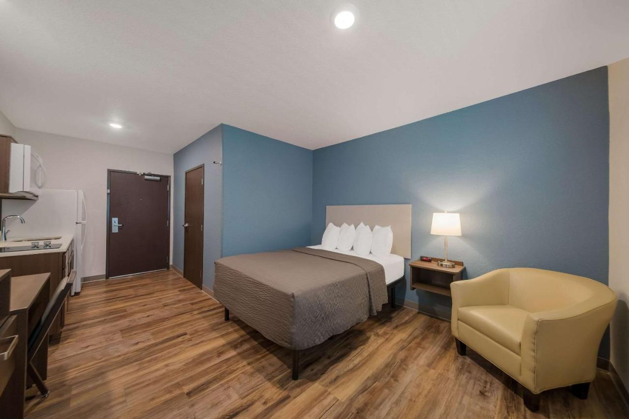 Woodspring Suites Wesley Chapel-Tampa Екстериор снимка