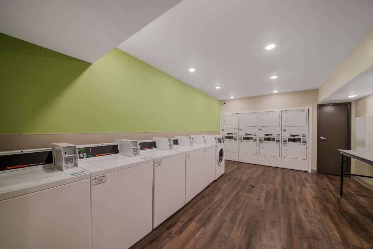 Woodspring Suites Wesley Chapel-Tampa Екстериор снимка